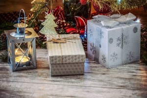 Żłobek Montessori radzi: jak dawać dzieciom prezenty?