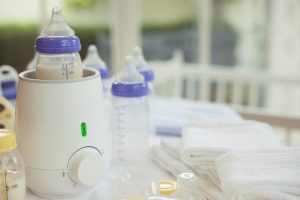 Niezbędnik młodej mamy – podgrzewacz do butelek