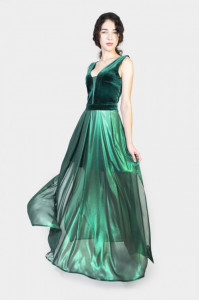 Eleganckie sukienki od projektantki – trendy 2021