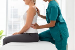 Fizjoterapeuta – kim jest i w czym może pomóc?